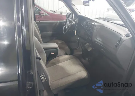 2001 Ford Ranger Xl/Xlt from USA, damaged, VIN 1FTYR10C11TA00419